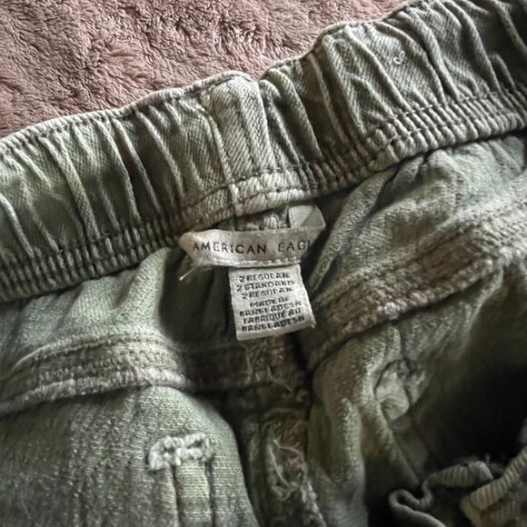 American Eagle Green Drawstring Scrunch Bottom Pants Denim-Ish Material Size 2 - Picture 4 of 9